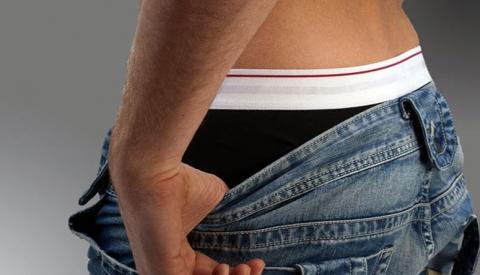 Nguyên nhân gây mụn nhọt ở bộ phận sinh dục nam giới là gì?